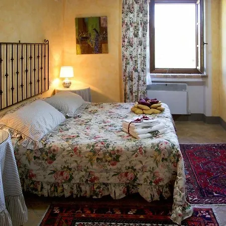 Sleeps 8 Pool Air Con Wifi Toscella